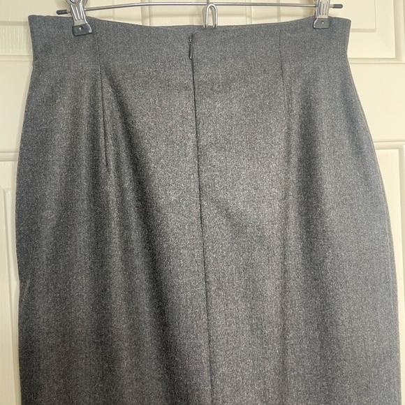 Burberry’s of London Vintage charcoal grey wool pencil skirt 10 - Picture 4 of 8
